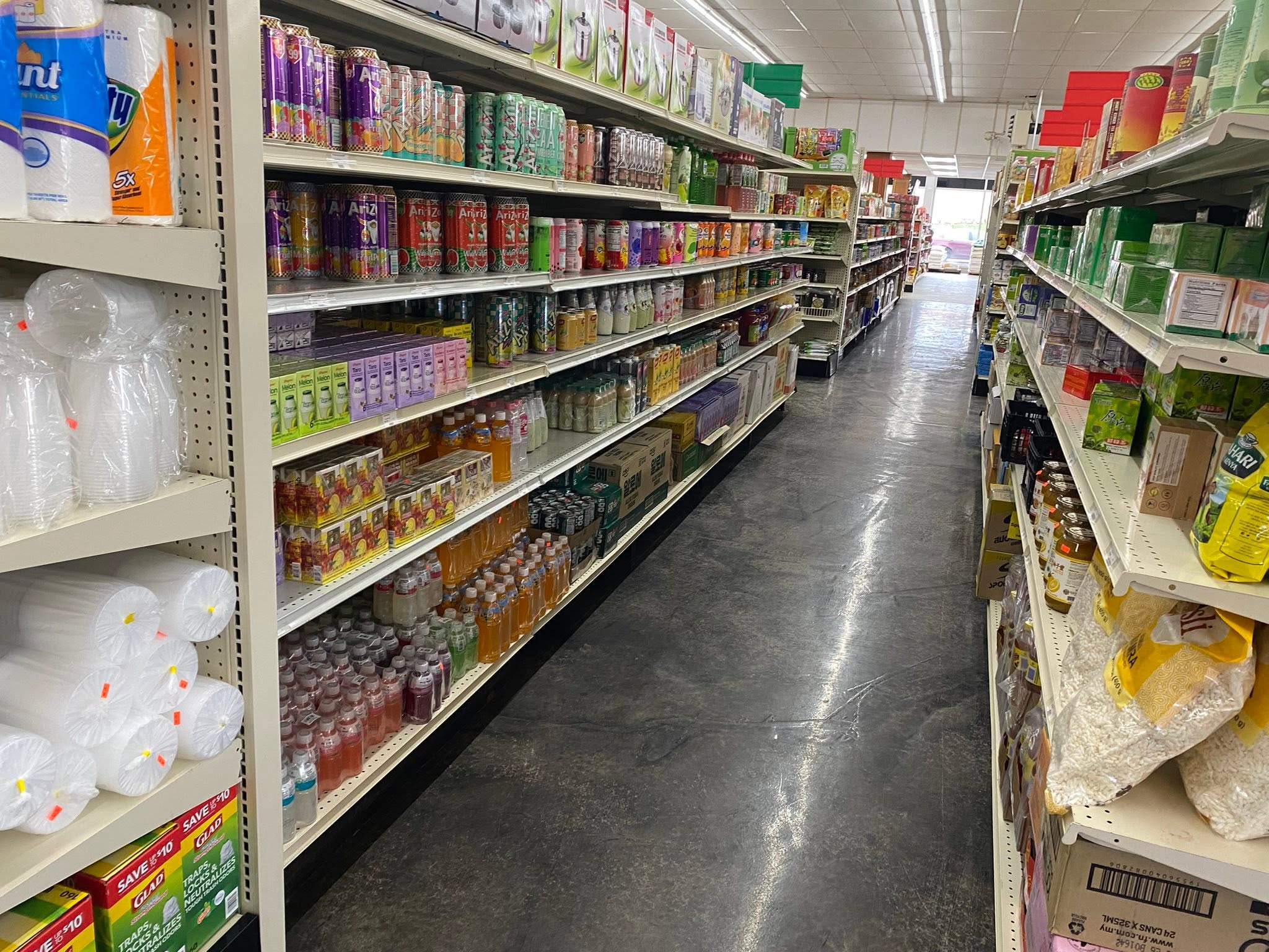 S International Market store photography