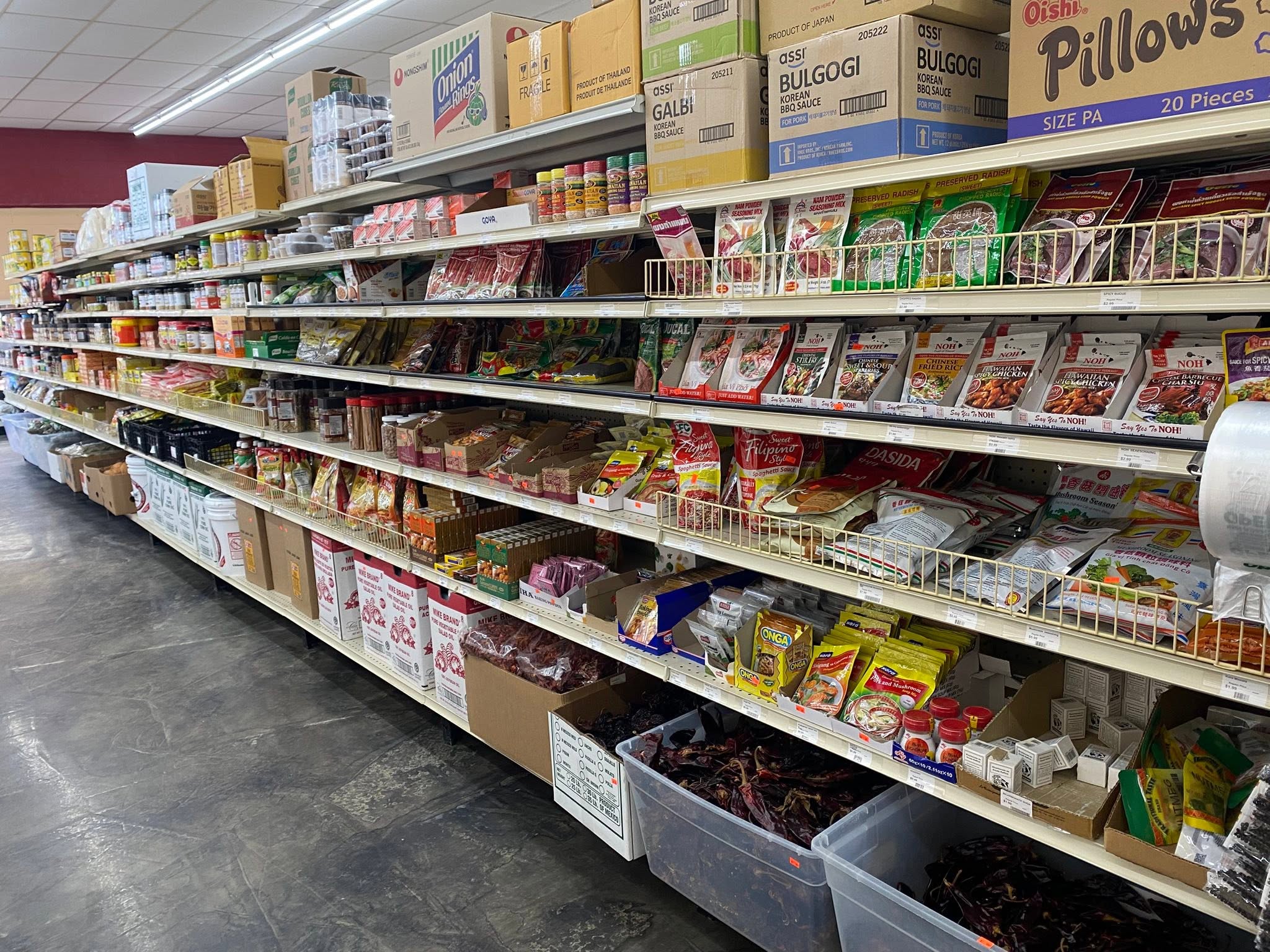 S International Market store photography